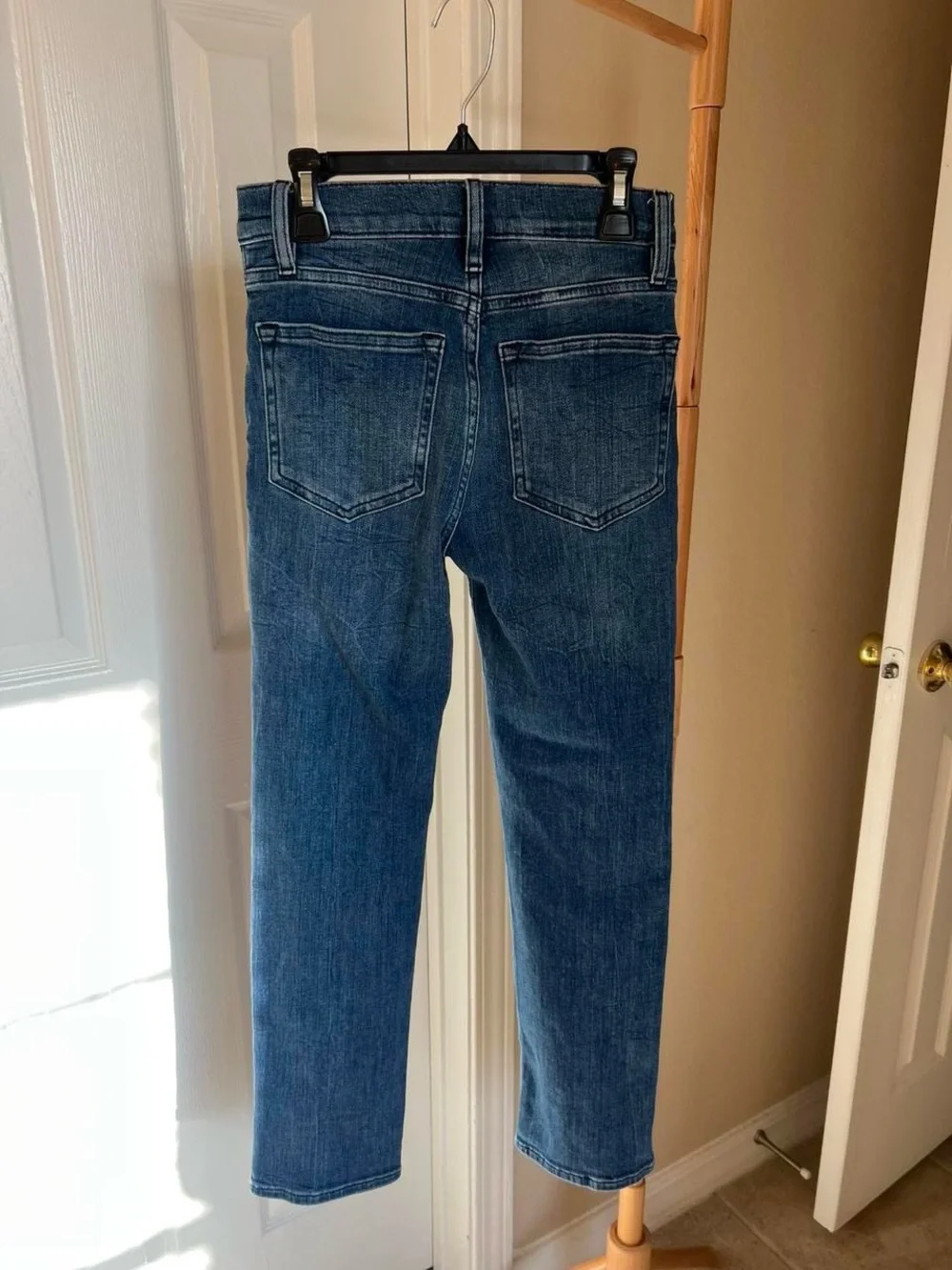 Frame Denim Women’s Le High Straight Blue Jeans - Picture 5 of 5